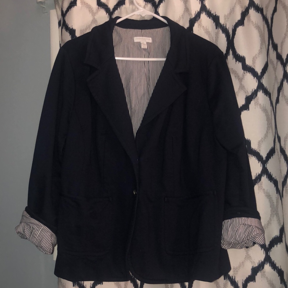 Navy Cotten blazer with white trim details